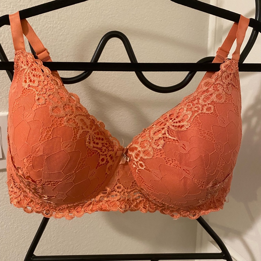 XOXO Lace Bra in Coral - Picture 1 of 1